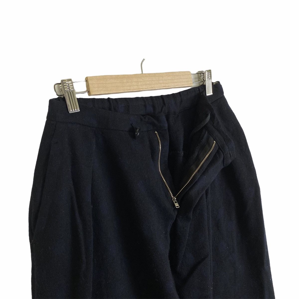 Blue Blue Japan × Japanese Brand × Vintage Vintage BLUE BLUE JAPAN Polkadot Design Wool 3 Quarter Pants Size US 27 - 8 Thumbnail