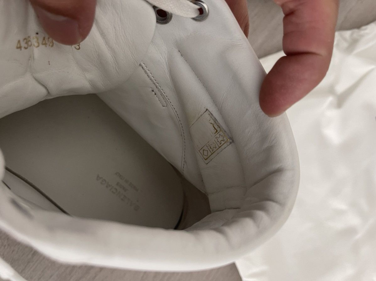 Balenciaga Balenciaga White Dipped High Top Sneakers Size US 10 / EU 43 - 5 Thumbnail