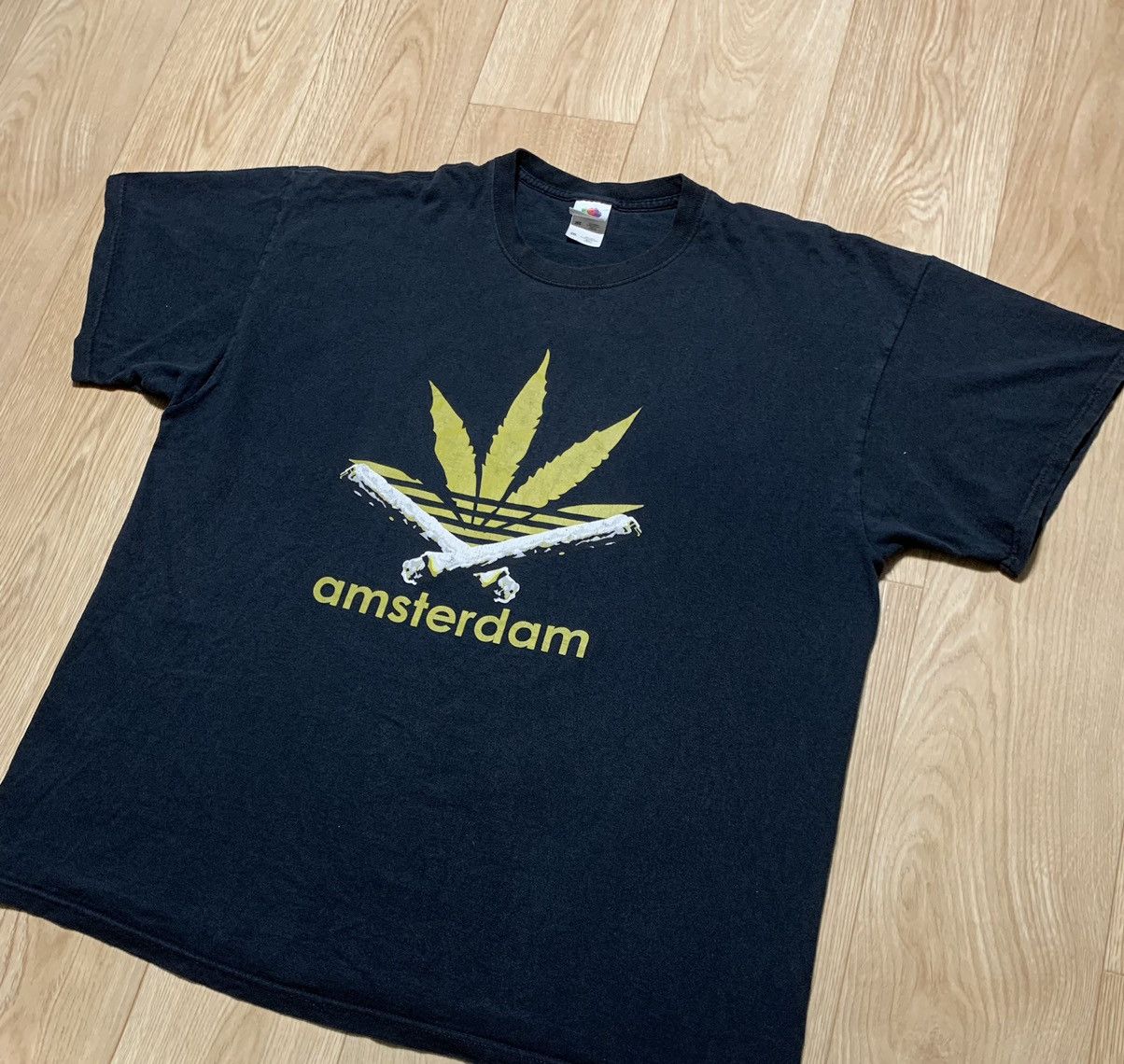 Vintage Vintage Y2K 90’s Marijuana Amsterdam Blunt T-Shirt Size US XXL / EU 58 / 5 - 2 Thumbnail