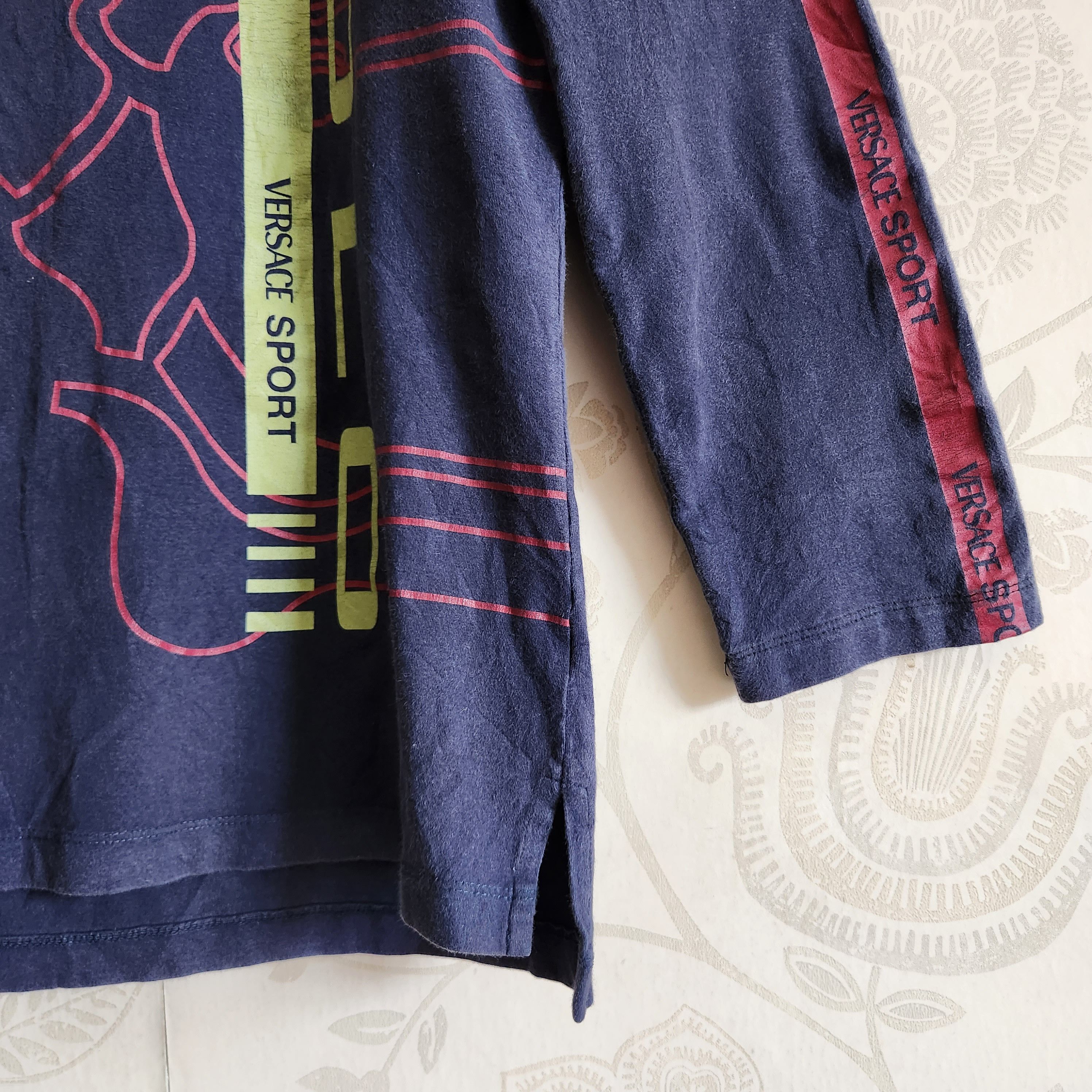 Versace × Vintage Vintage Versace Sport Long Sleeve TShirt Big Printed Size US L / EU 52-54 / 3 - 3 Thumbnail