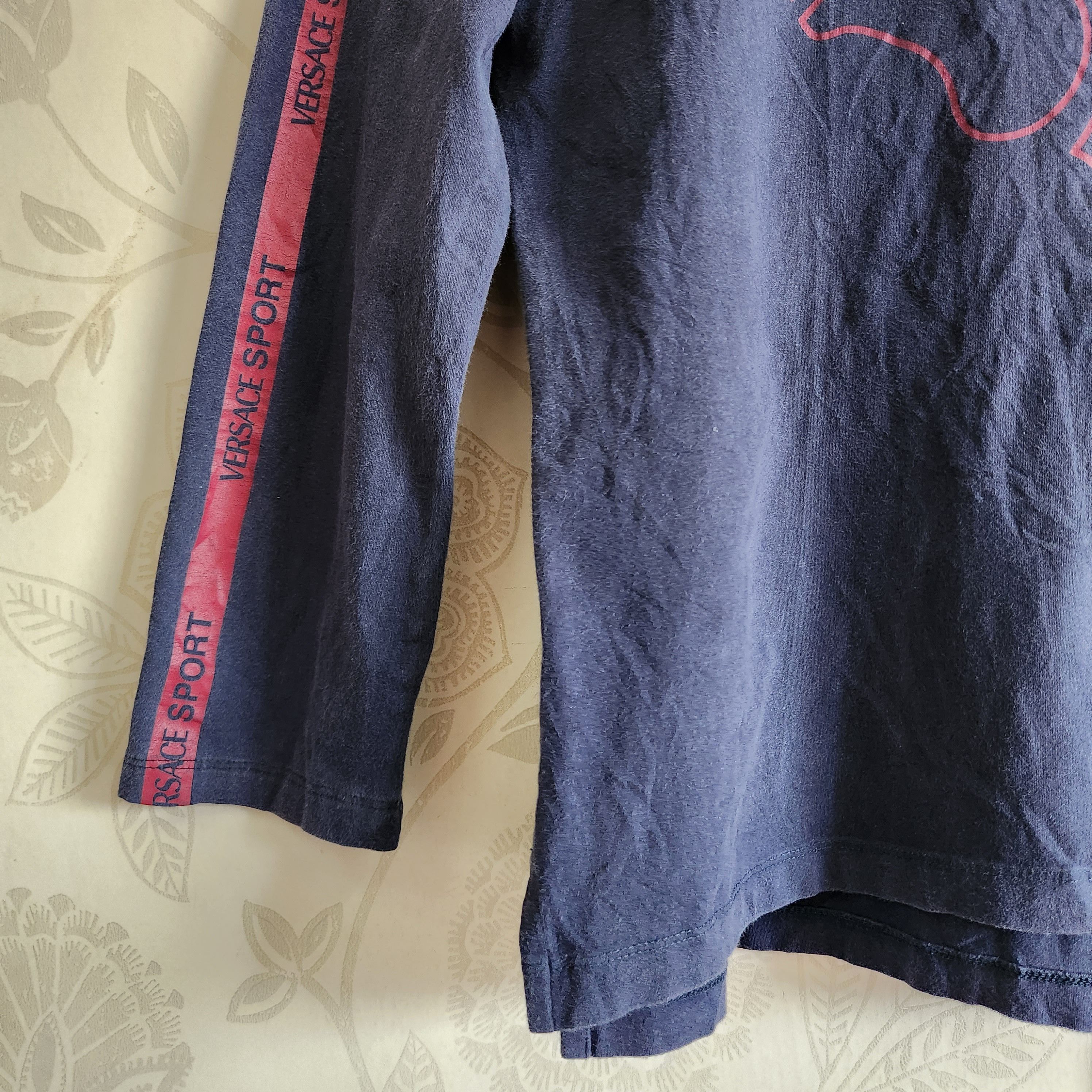 Versace × Vintage Vintage Versace Sport Long Sleeve TShirt Big Printed Size US L / EU 52-54 / 3 - 4 Thumbnail