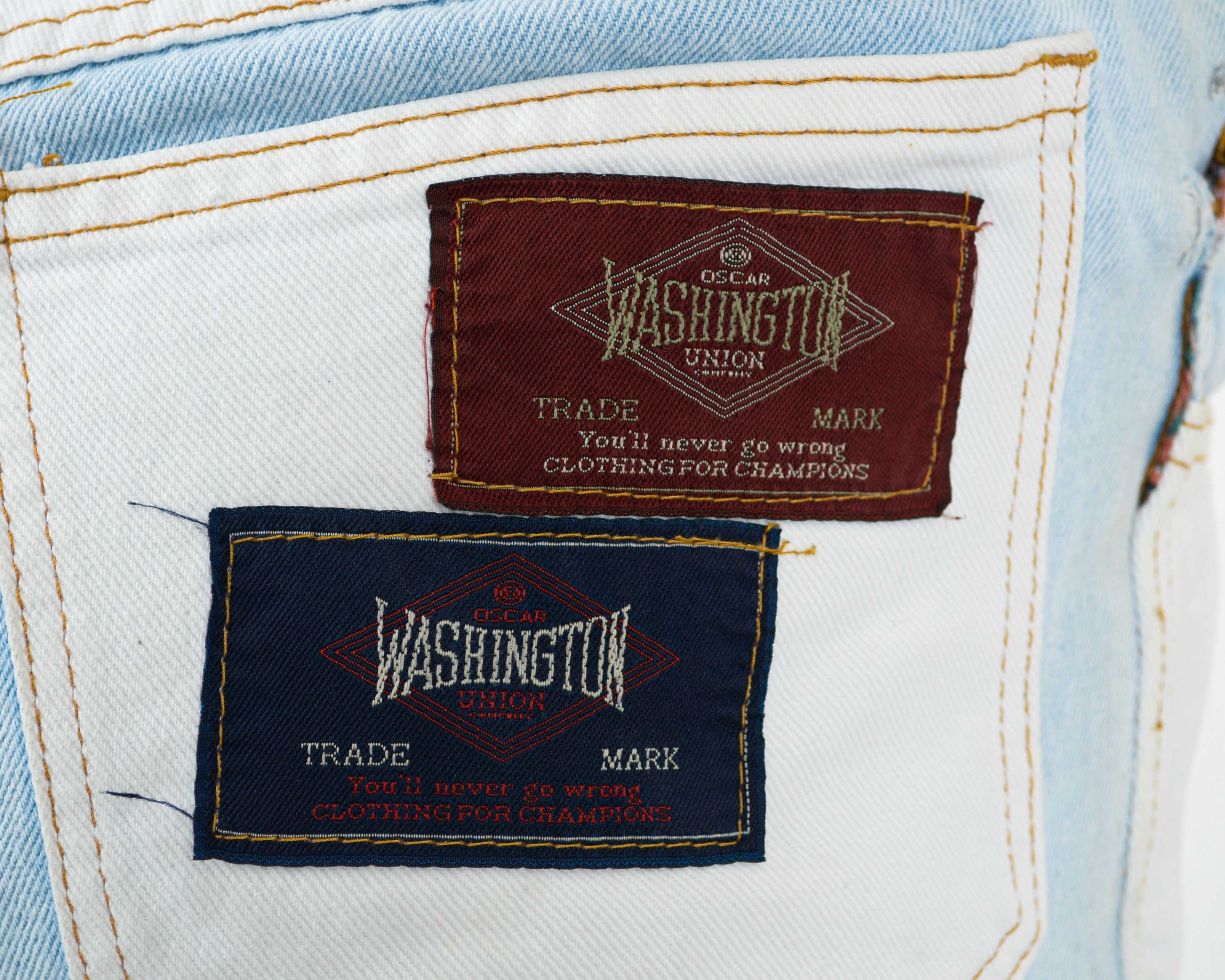 Vintage Vintage Women's S Jean Overall Denim Dungaree Italy Patches Size 25" / US 0 / IT 36 - 4 Thumbnail