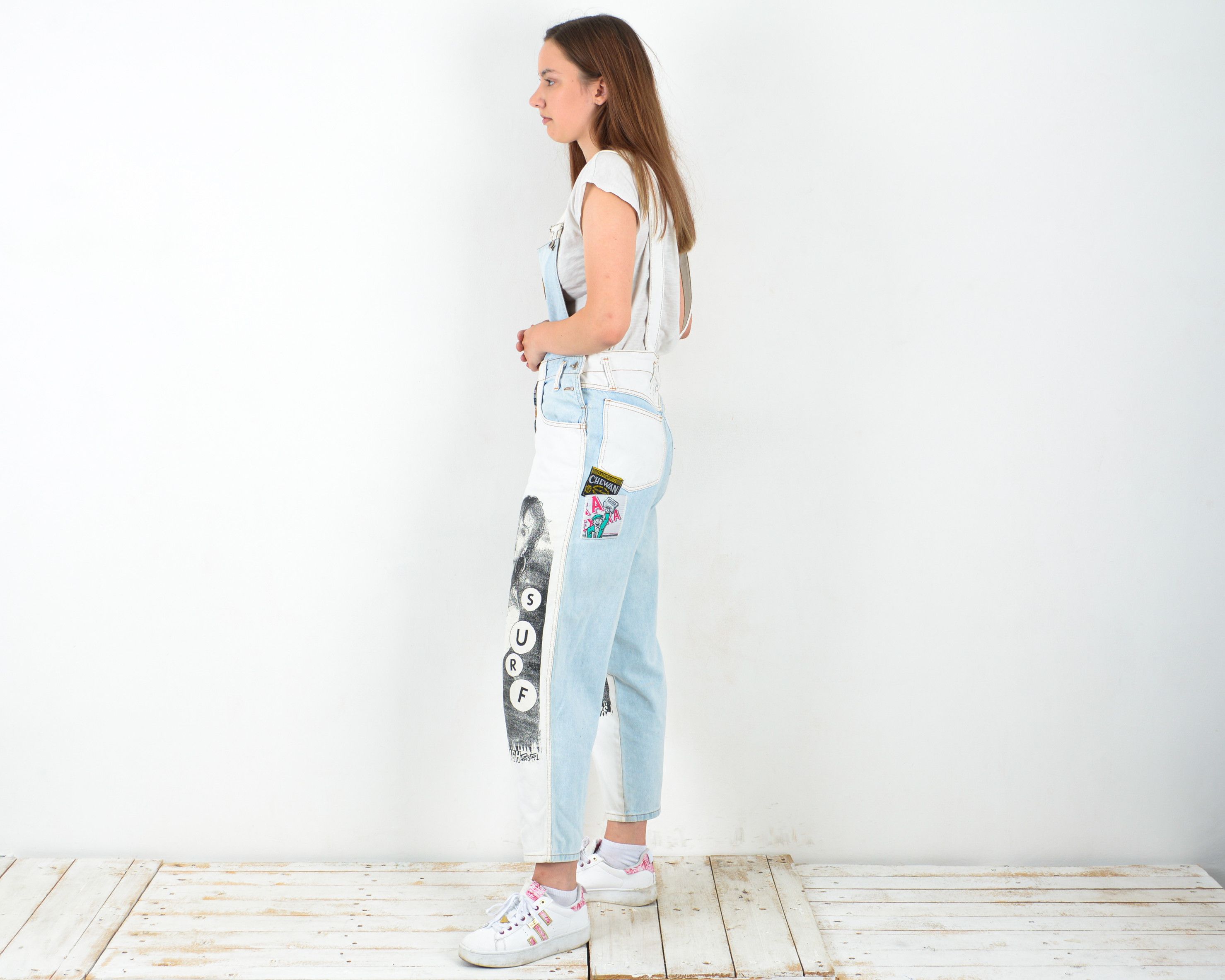 Vintage Vintage Women's S Jean Overall Denim Dungaree Italy Patches Size 25" / US 0 / IT 36 - 2 Thumbnail