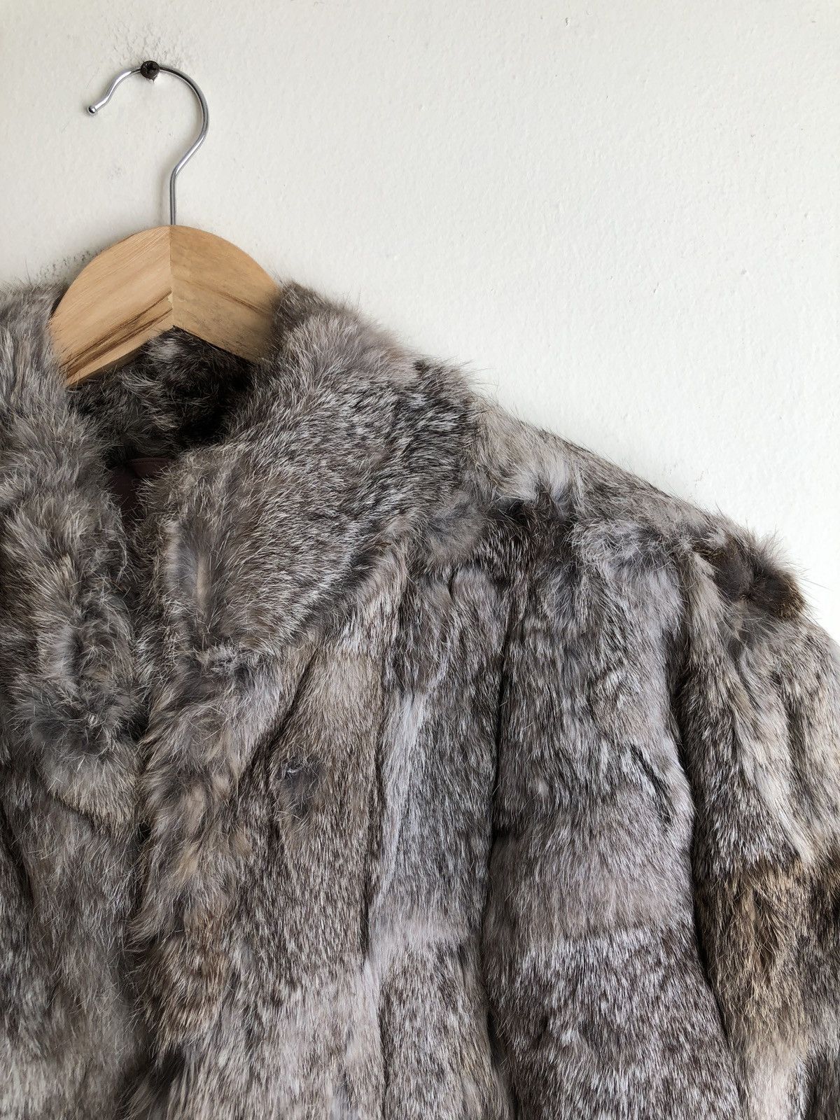 Diane von Furstenberg Genuine Dead Vintage Bunnies Playboy Furry Coat Size US L / EU 52-54 / 3 - 15 Thumbnail