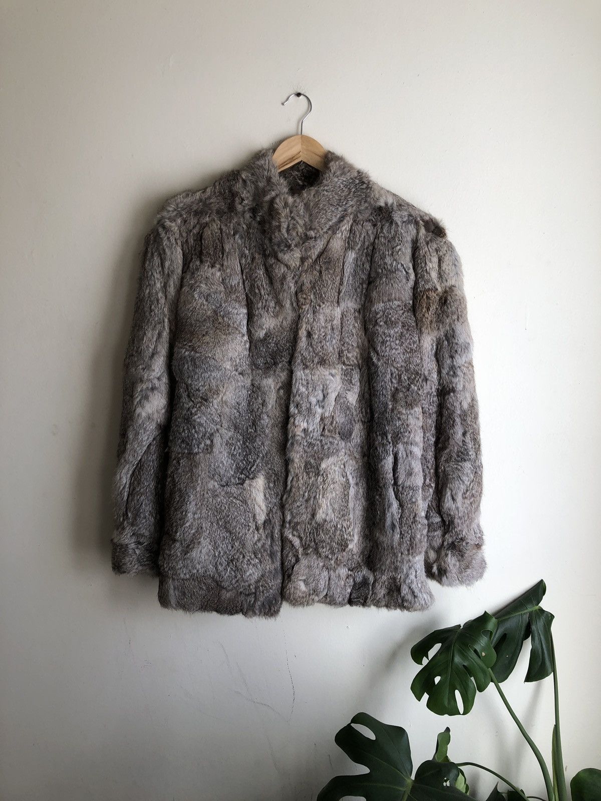 Diane von Furstenberg Genuine Dead Vintage Bunnies Playboy Furry Coat Size US L / EU 52-54 / 3 - 3 Thumbnail