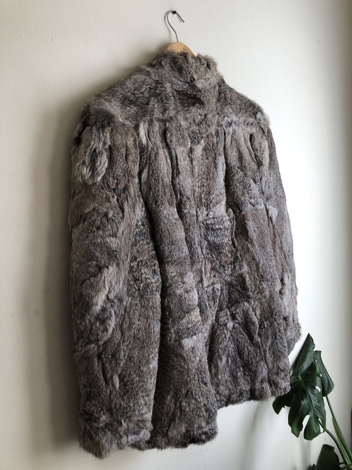Diane von Furstenberg Genuine Dead Vintage Bunnies Playboy Furry Coat Size US L / EU 52-54 / 3 - 17 Thumbnail