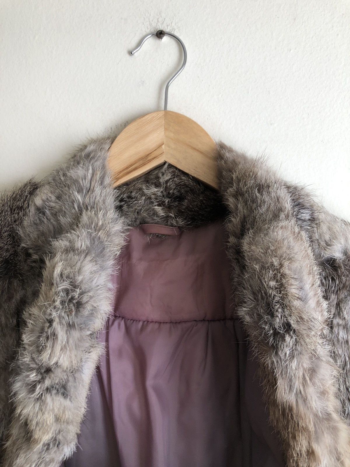 Diane von Furstenberg Genuine Dead Vintage Bunnies Playboy Furry Coat Size US L / EU 52-54 / 3 - 14 Thumbnail