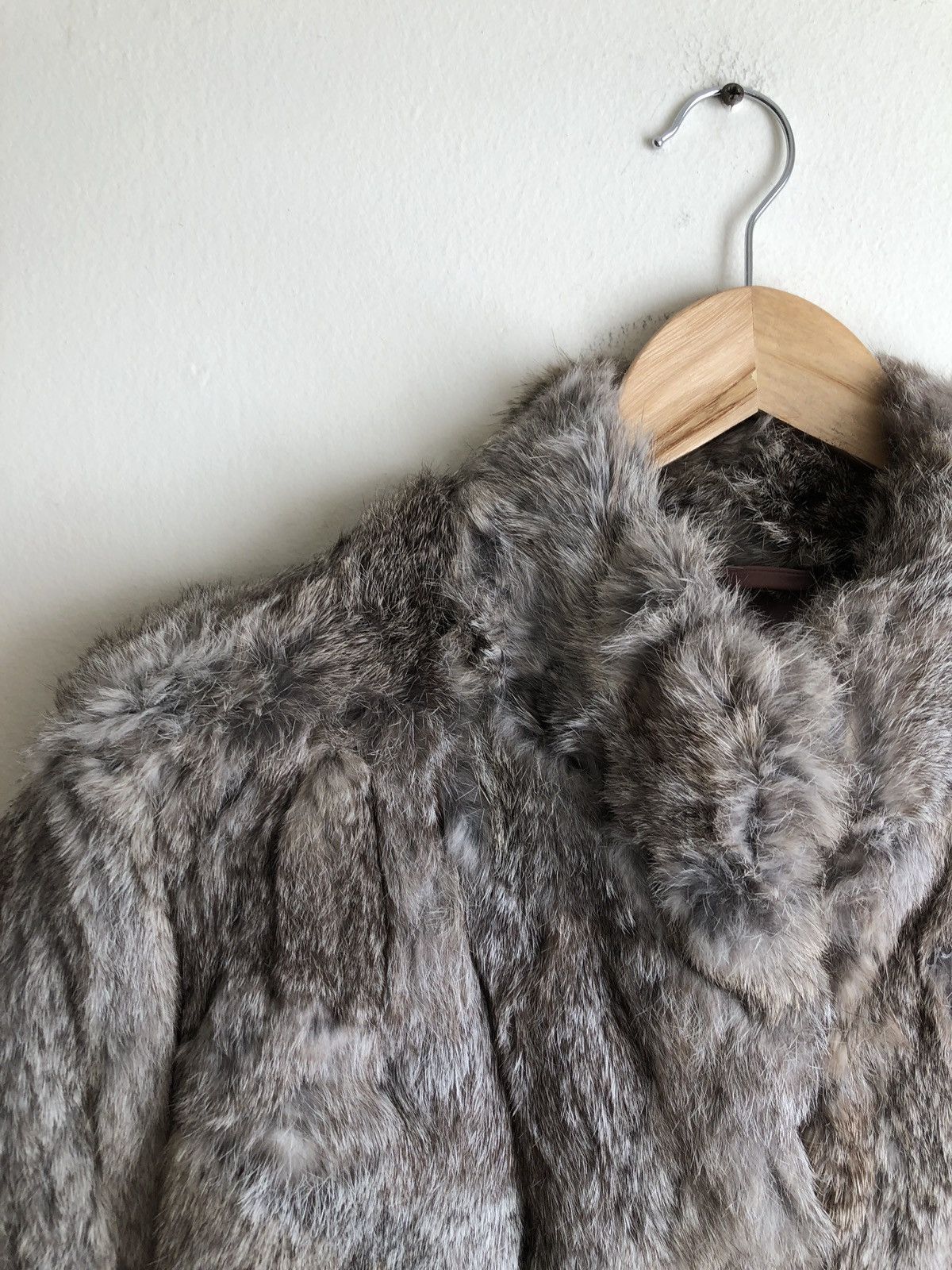 Diane von Furstenberg Genuine Dead Vintage Bunnies Playboy Furry Coat Size US L / EU 52-54 / 3 - 8 Thumbnail