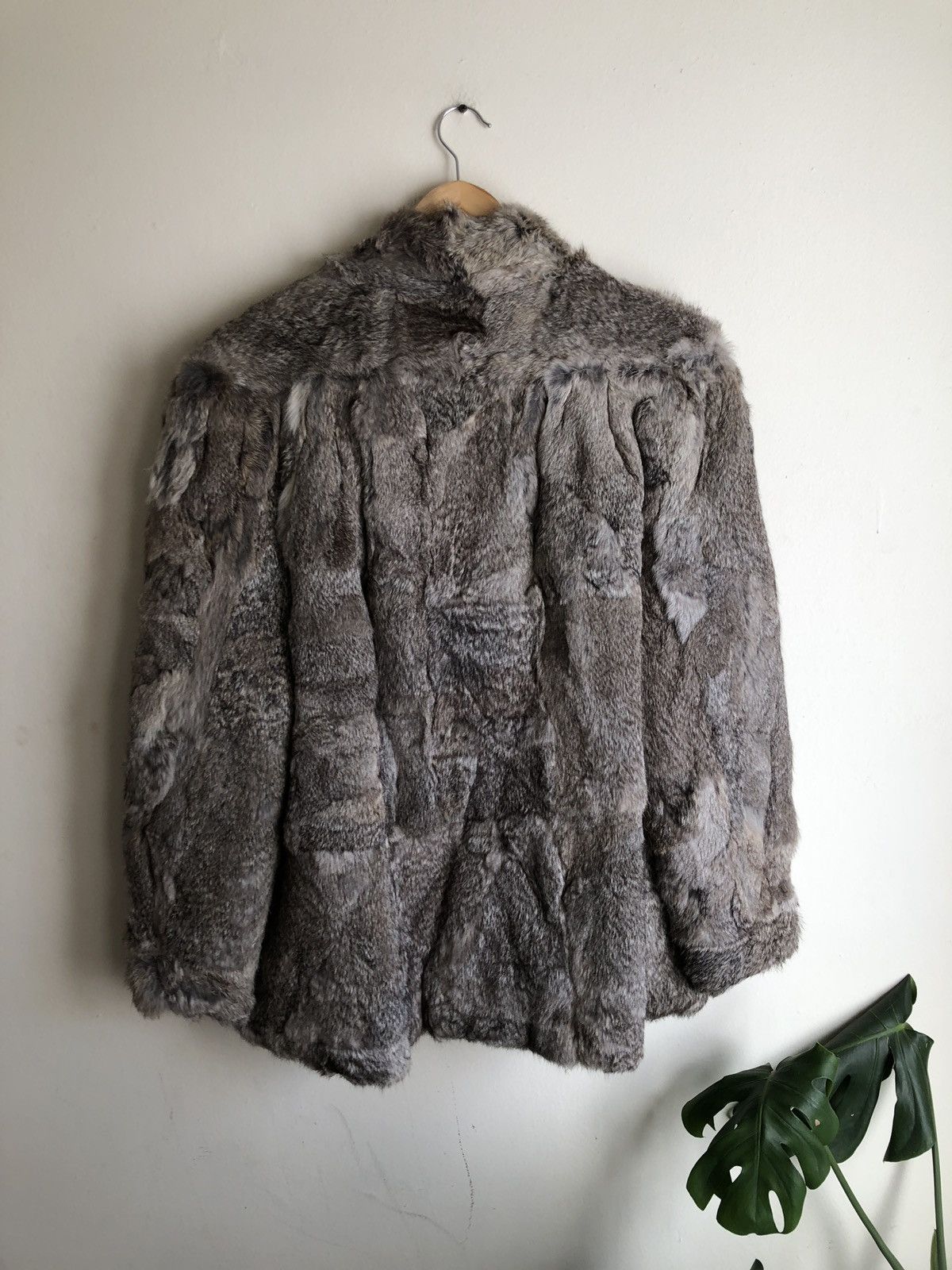 Diane von Furstenberg Genuine Dead Vintage Bunnies Playboy Furry Coat Size US L / EU 52-54 / 3 - 16 Thumbnail