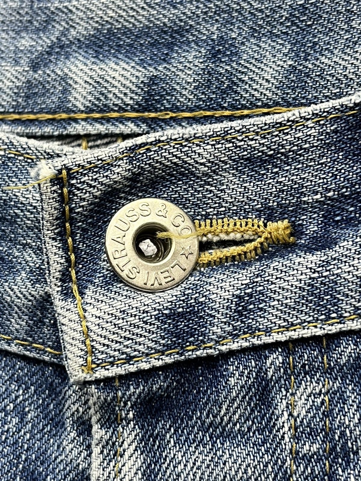 Levi's Vintage Clothing Vintage LEVI’S 701xx Big E Buckle Back Selvedge Denim Japan Size US 27 - 10 Thumbnail