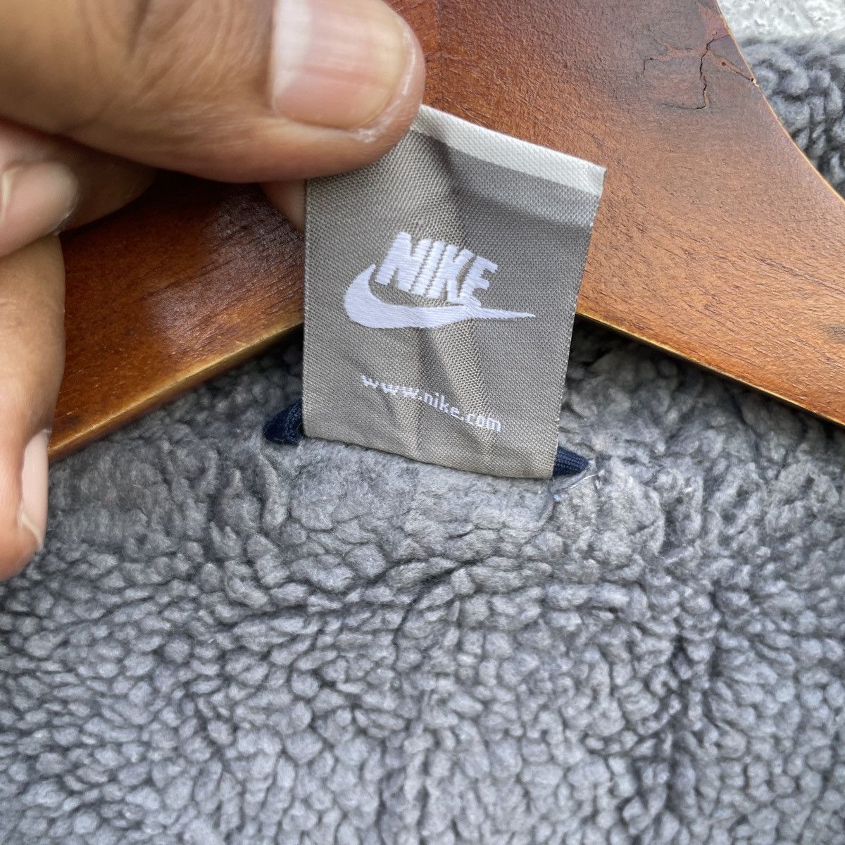 Nike Vintage Nike Embroidery Small Logo Long Jacket #R1944 Size US S / EU 44-46 / 1 - 7 Thumbnail