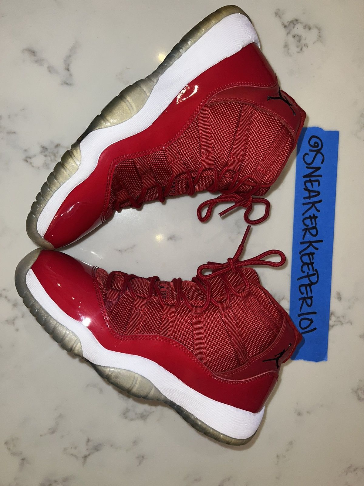 AIR JORDAN 11 “WIN LIKE 96” SIZE 7(gs)