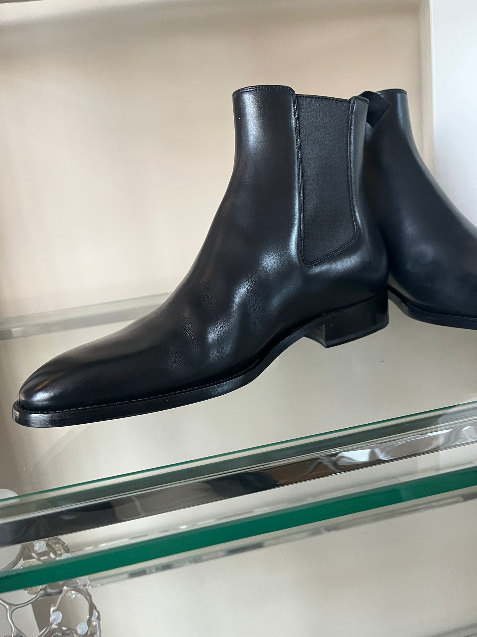 Givenchy Chelsea Boots in Black Size US 8 / EU 41 - 10 Thumbnail