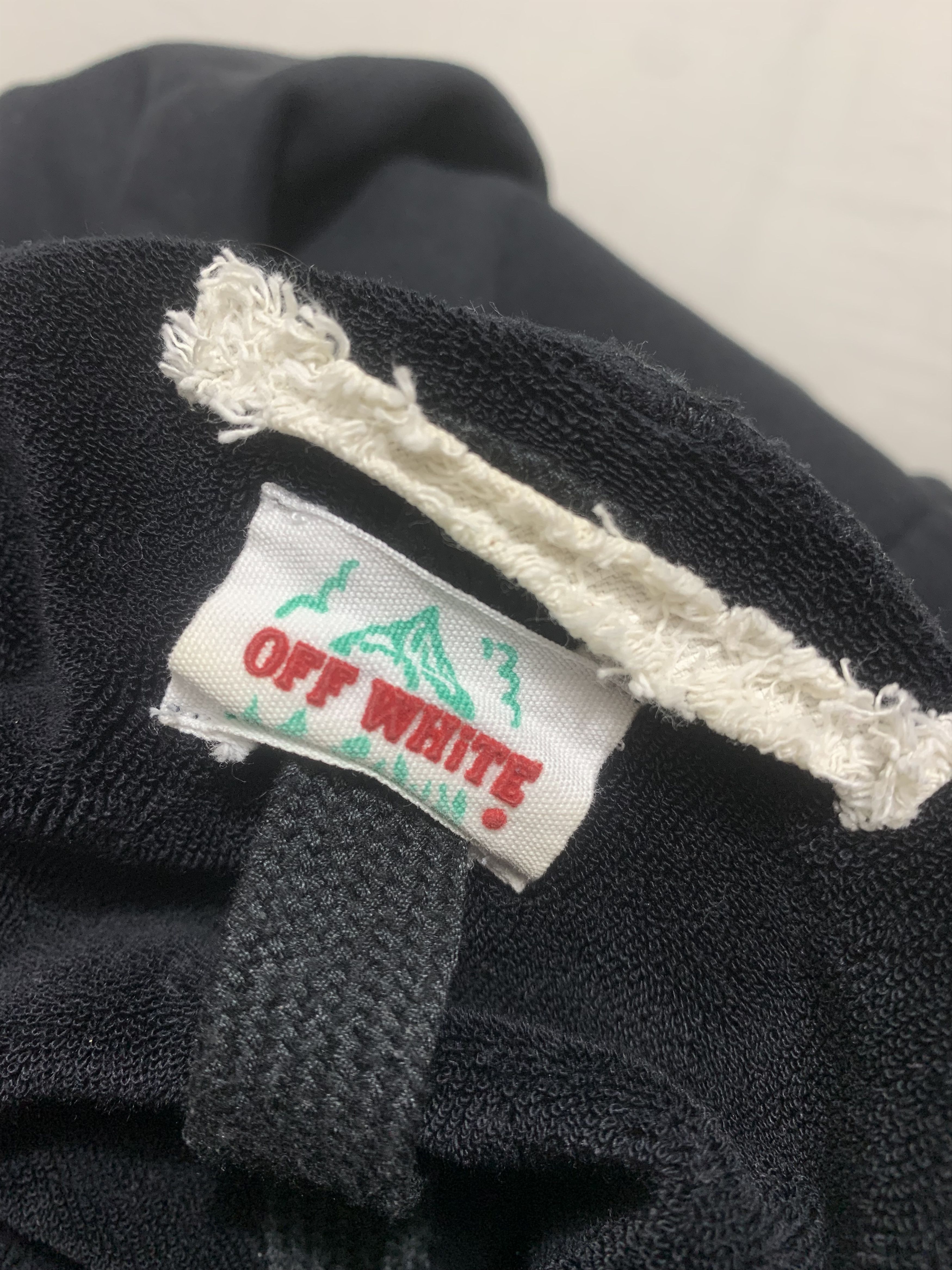 Off-White Vintage Off White Classic Hoodie Size US S / EU 44-46 / 1 - 22 Thumbnail