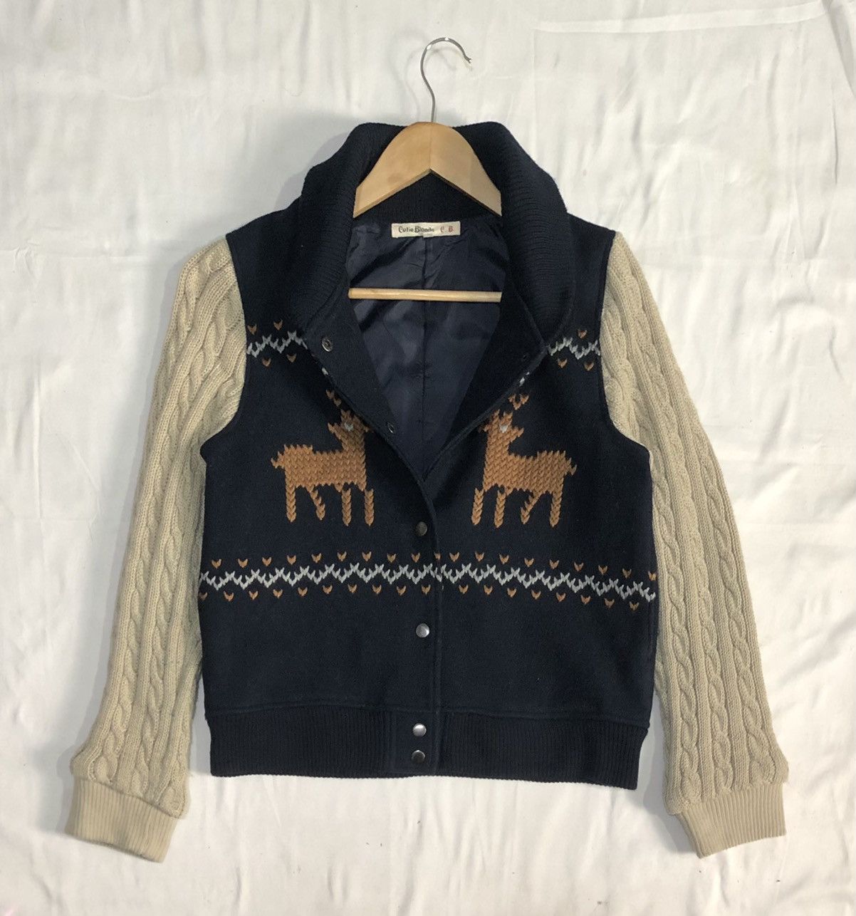 VINTAGE CUTIE BLONDE NAVAJO STYLE JACKET WITH ART DESIGNER