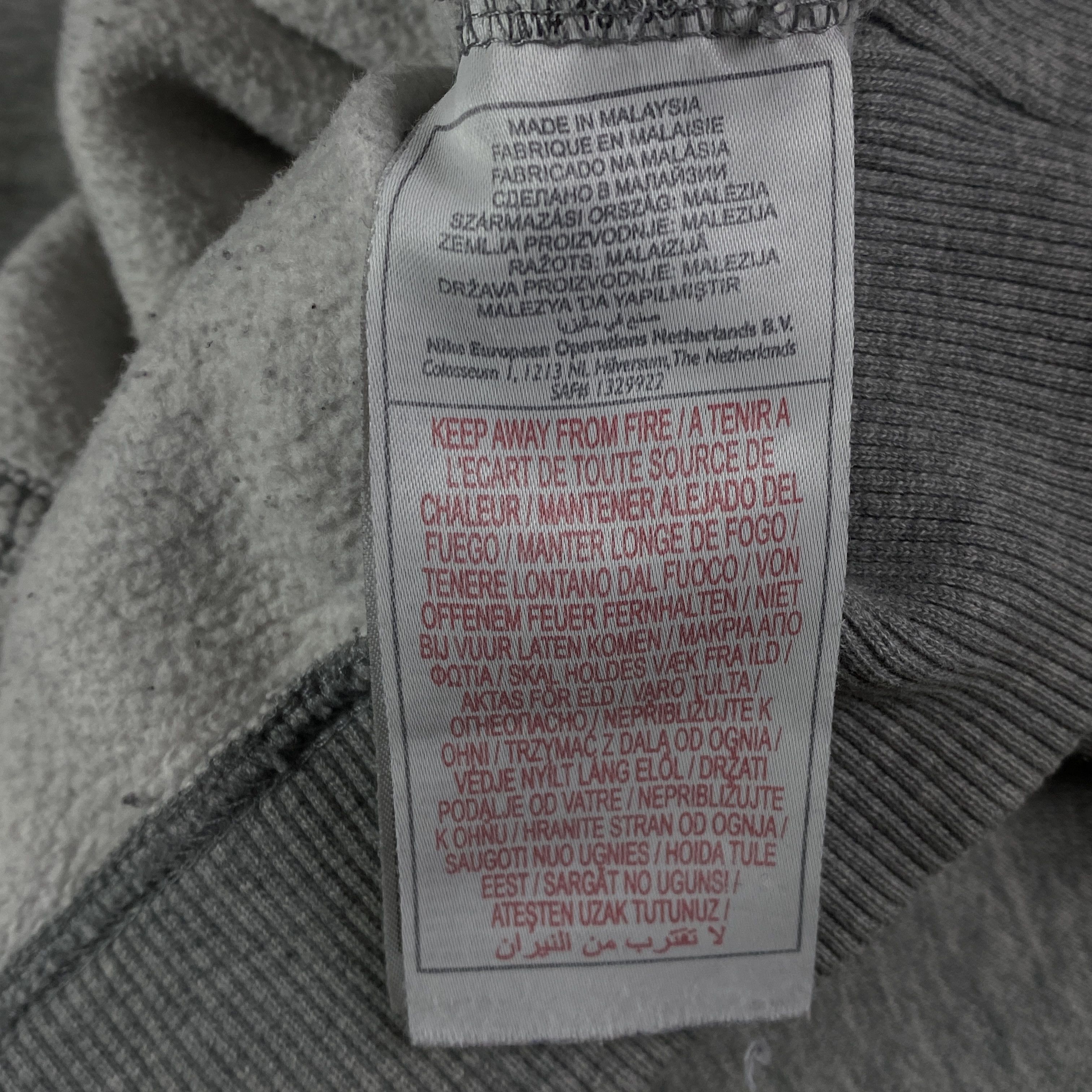 Nike × Vintage Mens Sweatshirt Nike Just do it Vintage Size XL Size US XL / EU 56 / 4 - 9 Thumbnail