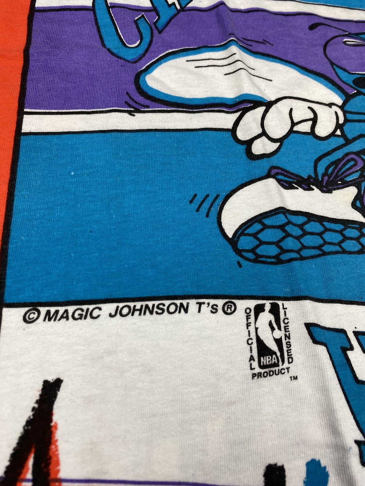 NBA Vintage Charlotte Hornets NBA Magic Johnson Overprint🔥 Size US XL / EU 56 / 4 - 5 Thumbnail