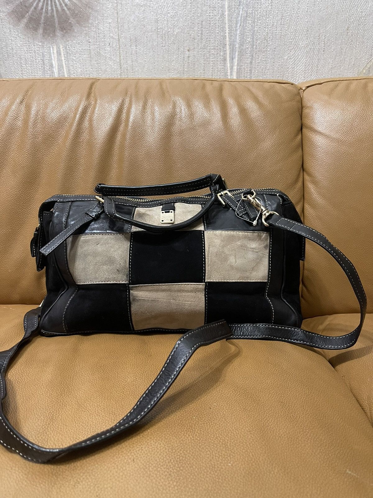 Ginza Kanematsu sling Bag