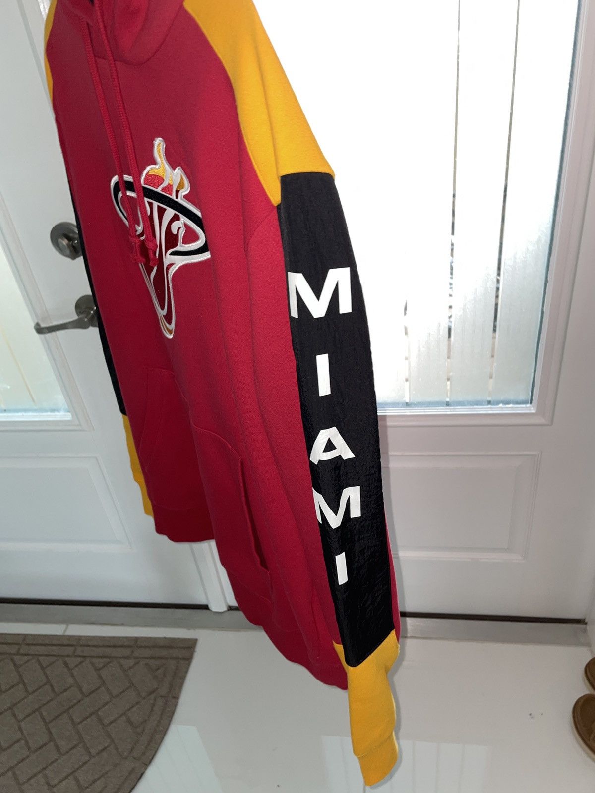 Mitchell & Ness Miami heat NBA fusion fleece hoody Size US L / EU 52-54 / 3 - 4 Thumbnail