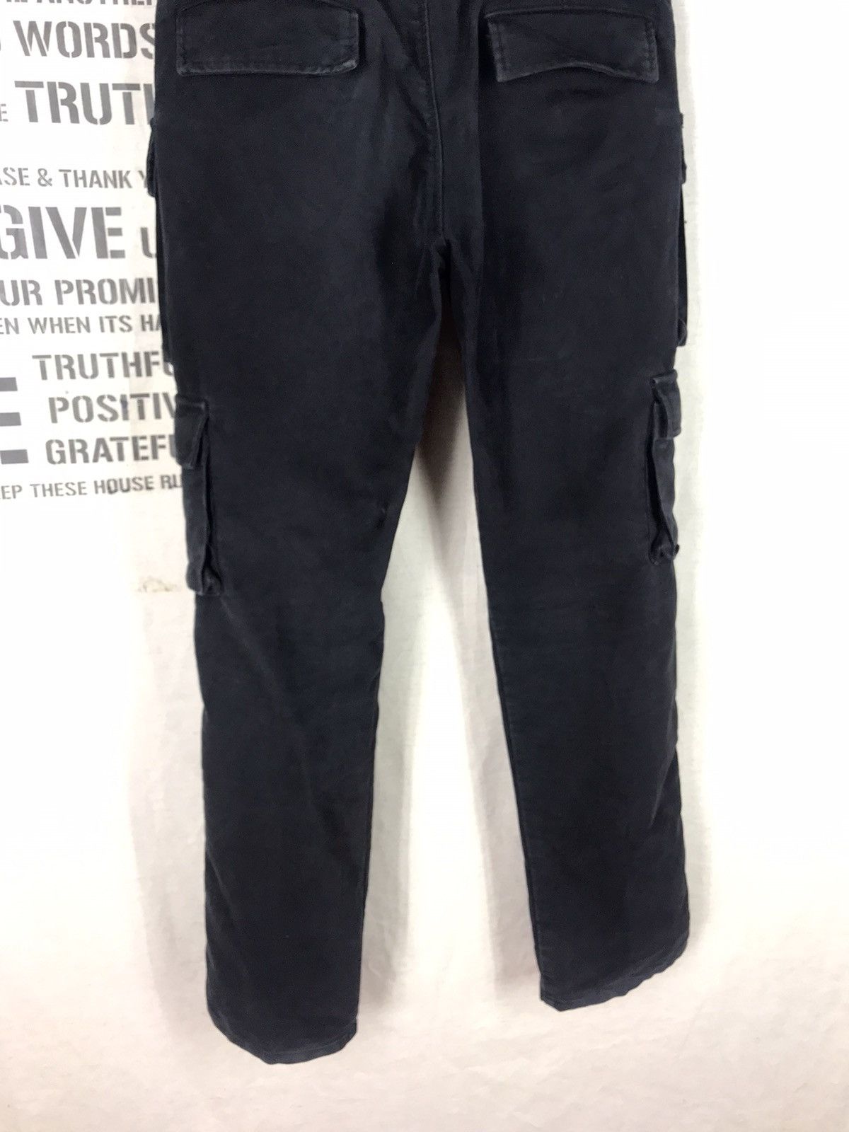Japanese Brand STUDIO ORIBE HIDDEN BUTTON ACID WASH CARGO PANT Size US 33 - 12 Thumbnail