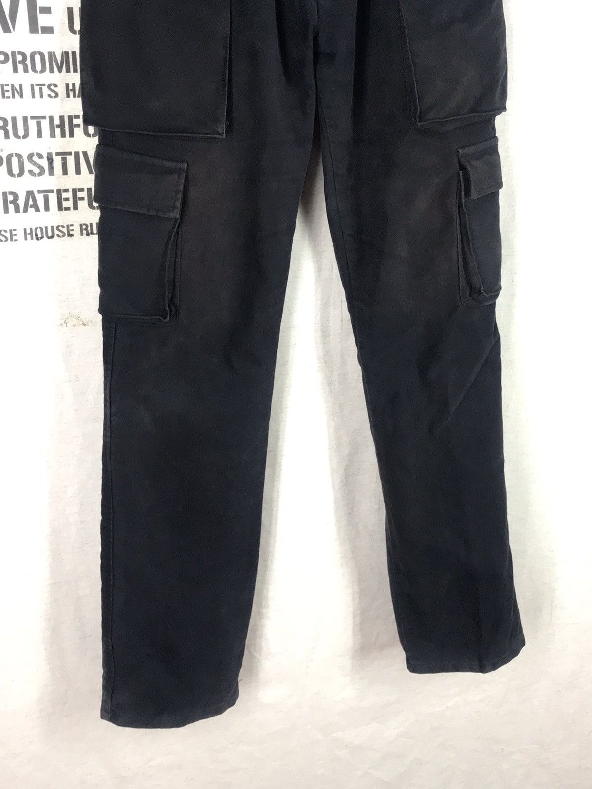 Japanese Brand STUDIO ORIBE HIDDEN BUTTON ACID WASH CARGO PANT Size US 33 - 7 Thumbnail