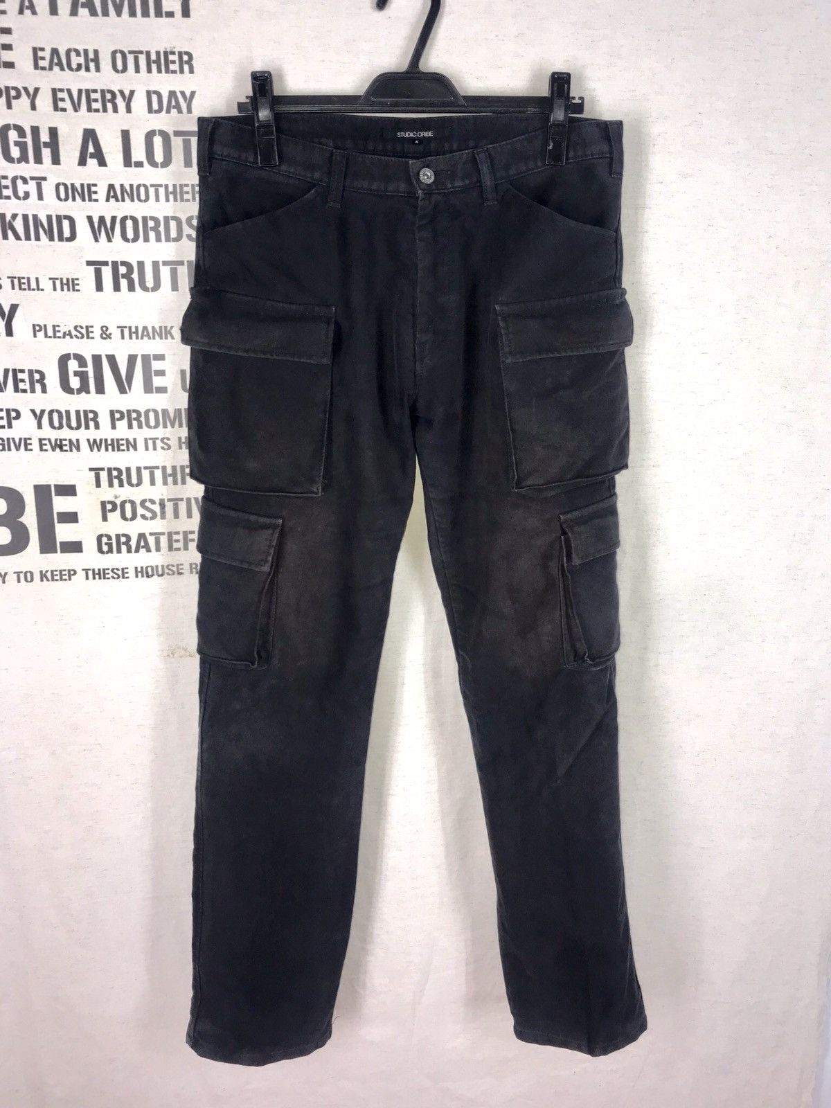 Japanese Brand STUDIO ORIBE HIDDEN BUTTON ACID WASH CARGO PANT Size US 33 - 3 Thumbnail