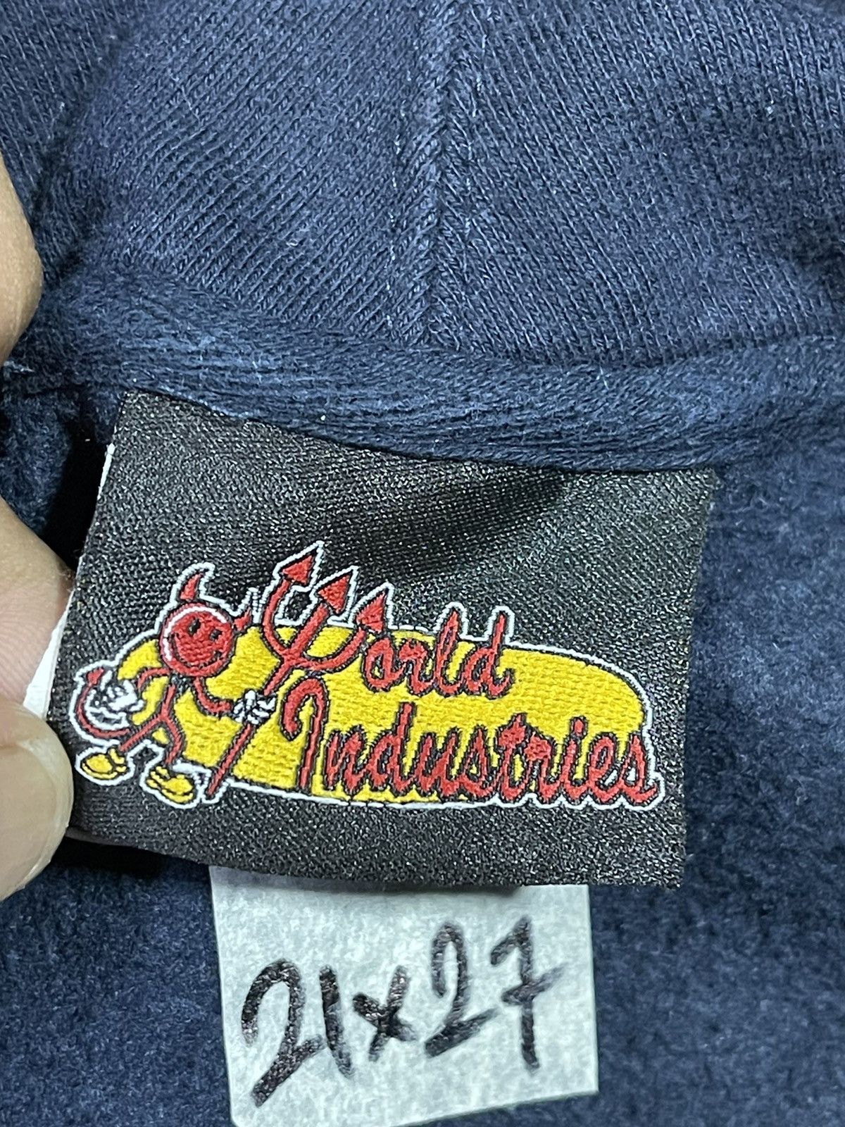 Hook-Ups Vintage World Industries Hoodie Size US M / EU 48-50 / 2 - 3 Thumbnail