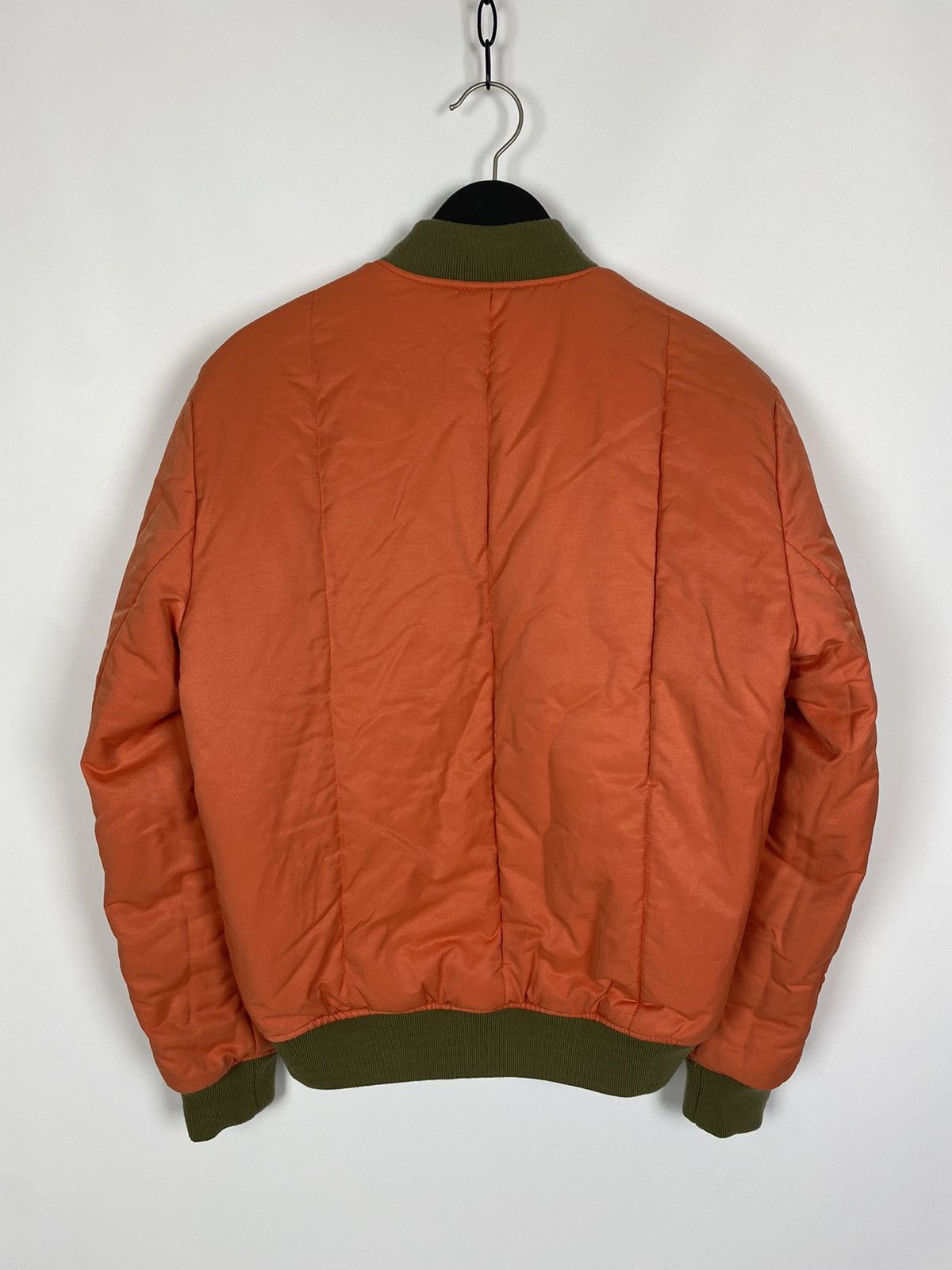 French Connection French Connection Reversible MA-1 Bomber Jacket in S-M Size US S / EU 44-46 / 1 - 12 Thumbnail