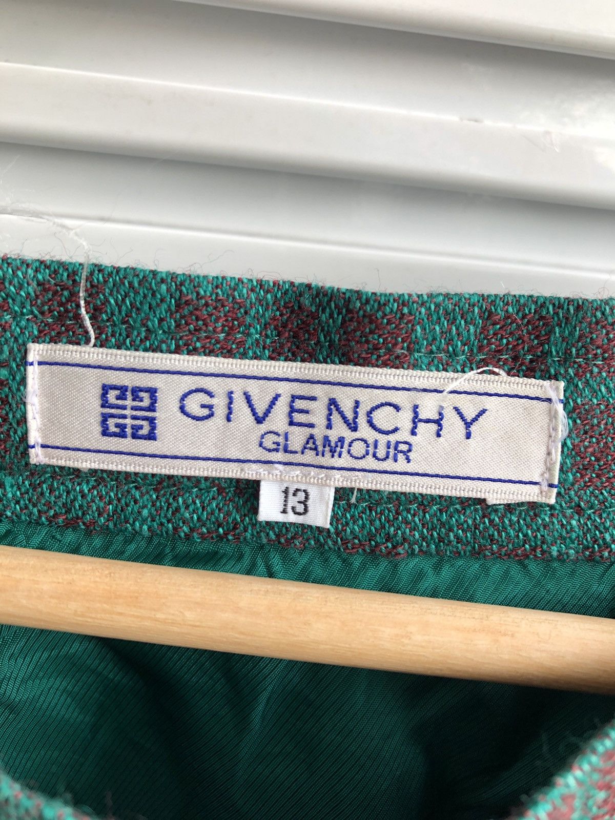 Givenchy Vintage Givenchy Skirt Size 30" / US 8 / IT 44 - 3 Thumbnail