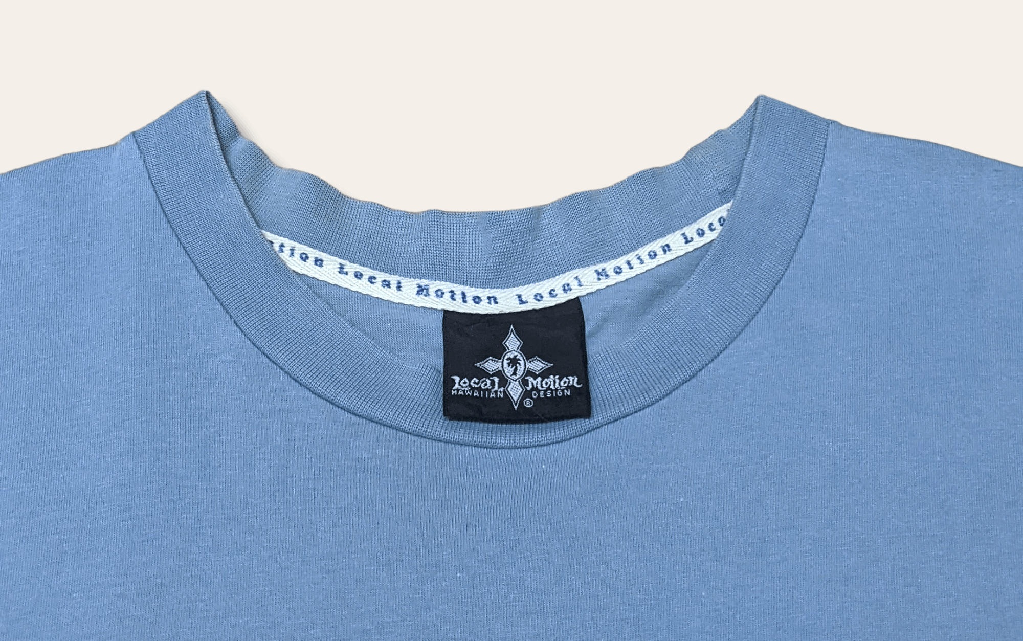 Billabong × Vintage Vintage 90s Local Motion Surfboards Surf Girl Hawaii T shirt Size US M / EU 48-50 / 2 - 6 Thumbnail