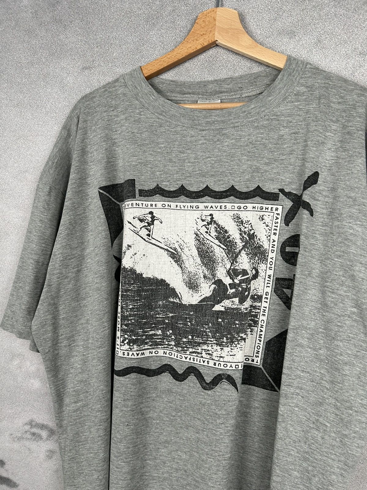 Vintage Vintage Surf Style Graphic Tee 90s Boxy Fit Size US XL / EU 56 / 4 - 3 Thumbnail