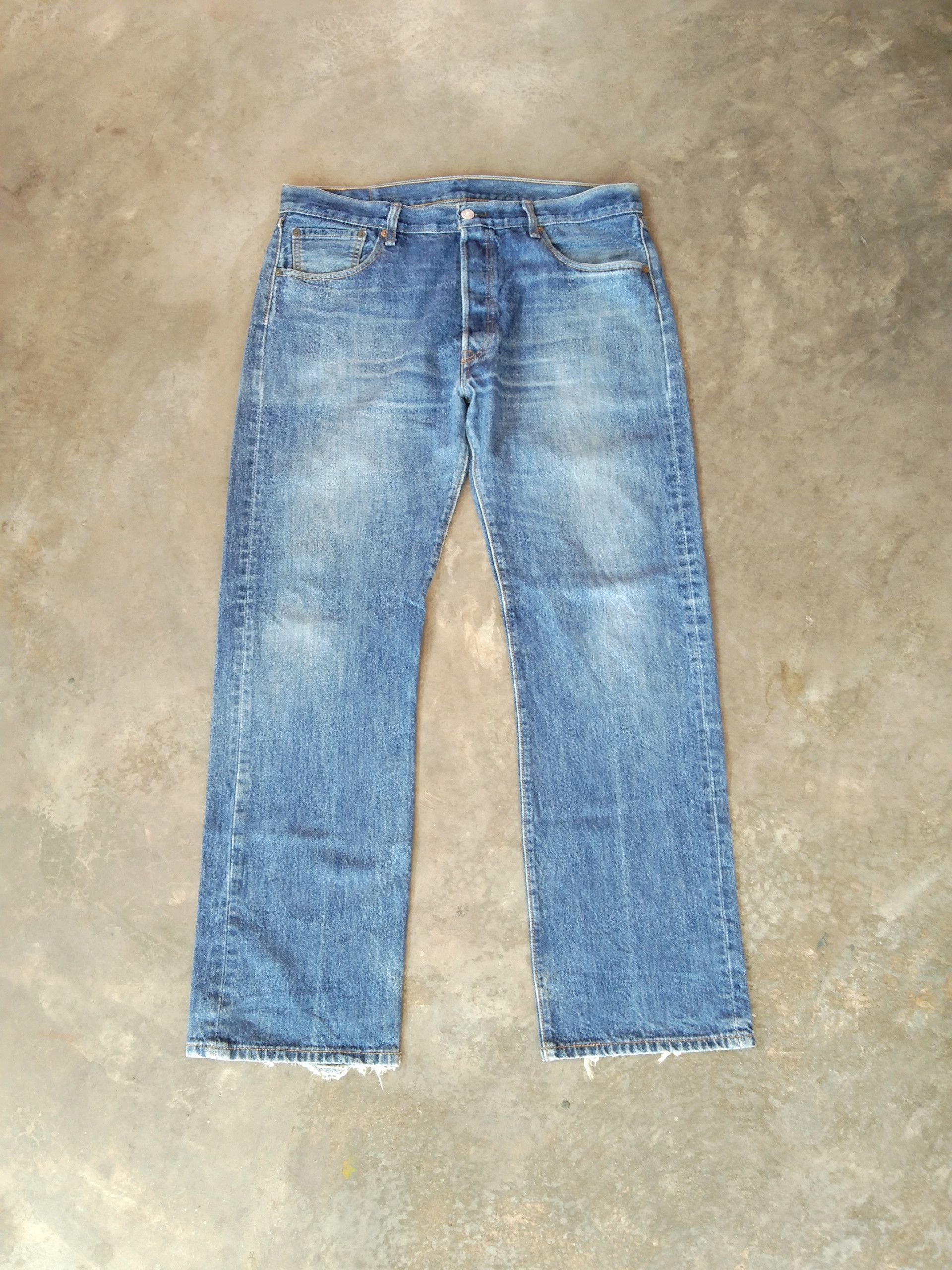 Levi's Vintage Levi's 501 Straight Leg Distressed Jeans 36x32 Size US 36 / EU 52 - 1 Thumbnail