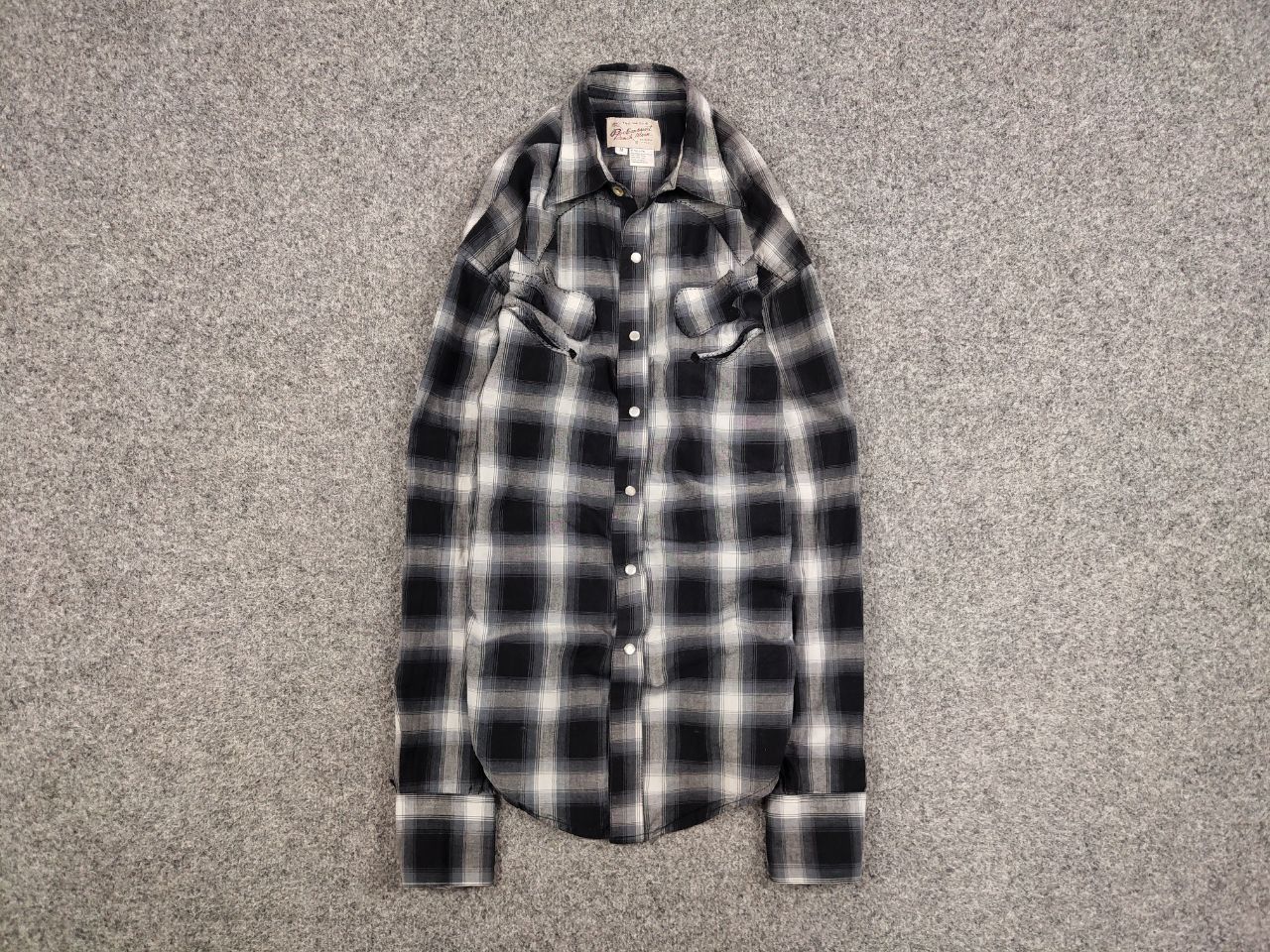 Rockmount Ranch Wear Vintage 90s Rockmount Ranch Wear Checked Button Up Shirt Size US M / EU 48-50 / 2 - 1 Thumbnail