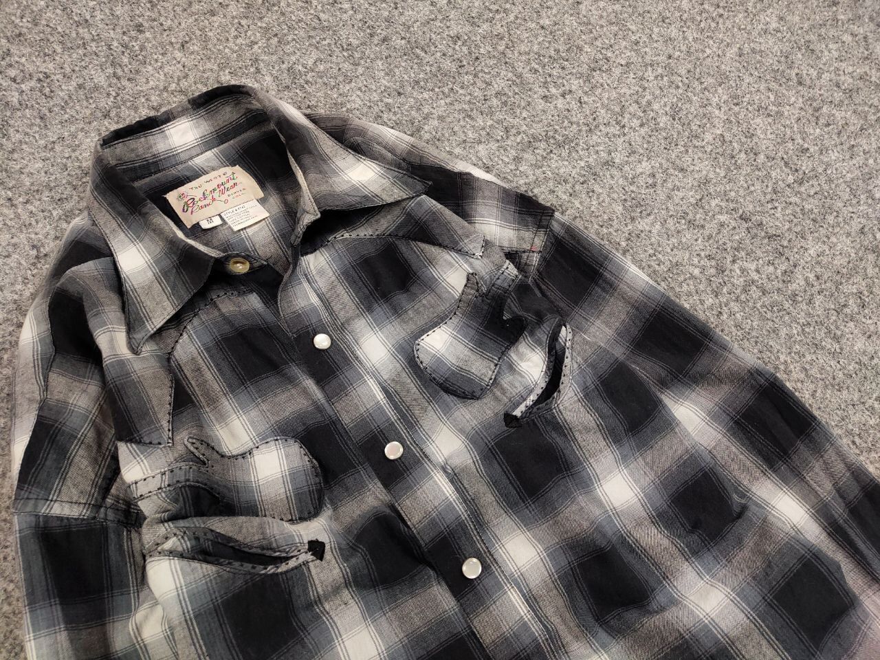 Rockmount Ranch Wear Vintage 90s Rockmount Ranch Wear Checked Button Up Shirt Size US M / EU 48-50 / 2 - 12 Thumbnail