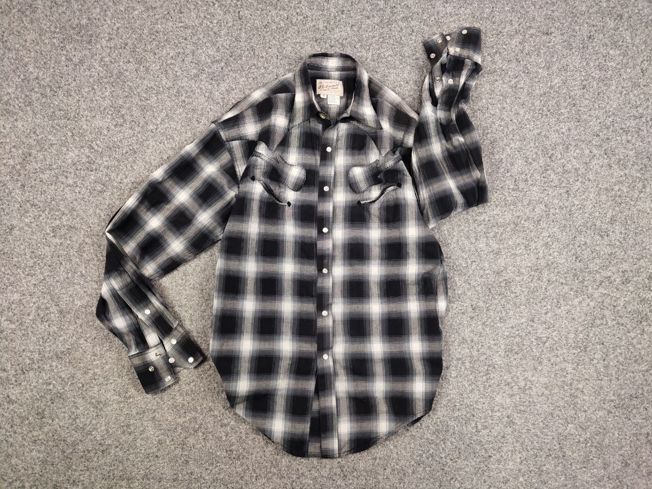 Rockmount Ranch Wear Vintage 90s Rockmount Ranch Wear Checked Button Up Shirt Size US M / EU 48-50 / 2 - 14 Thumbnail