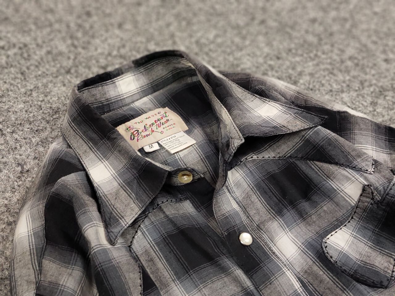 Rockmount Ranch Wear Vintage 90s Rockmount Ranch Wear Checked Button Up Shirt Size US M / EU 48-50 / 2 - 13 Thumbnail