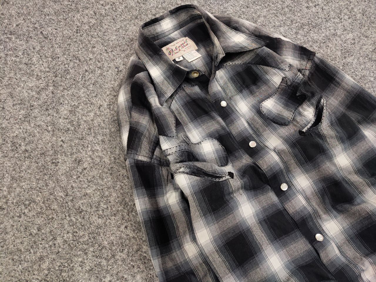 Rockmount Ranch Wear Vintage 90s Rockmount Ranch Wear Checked Button Up Shirt Size US M / EU 48-50 / 2 - 7 Thumbnail
