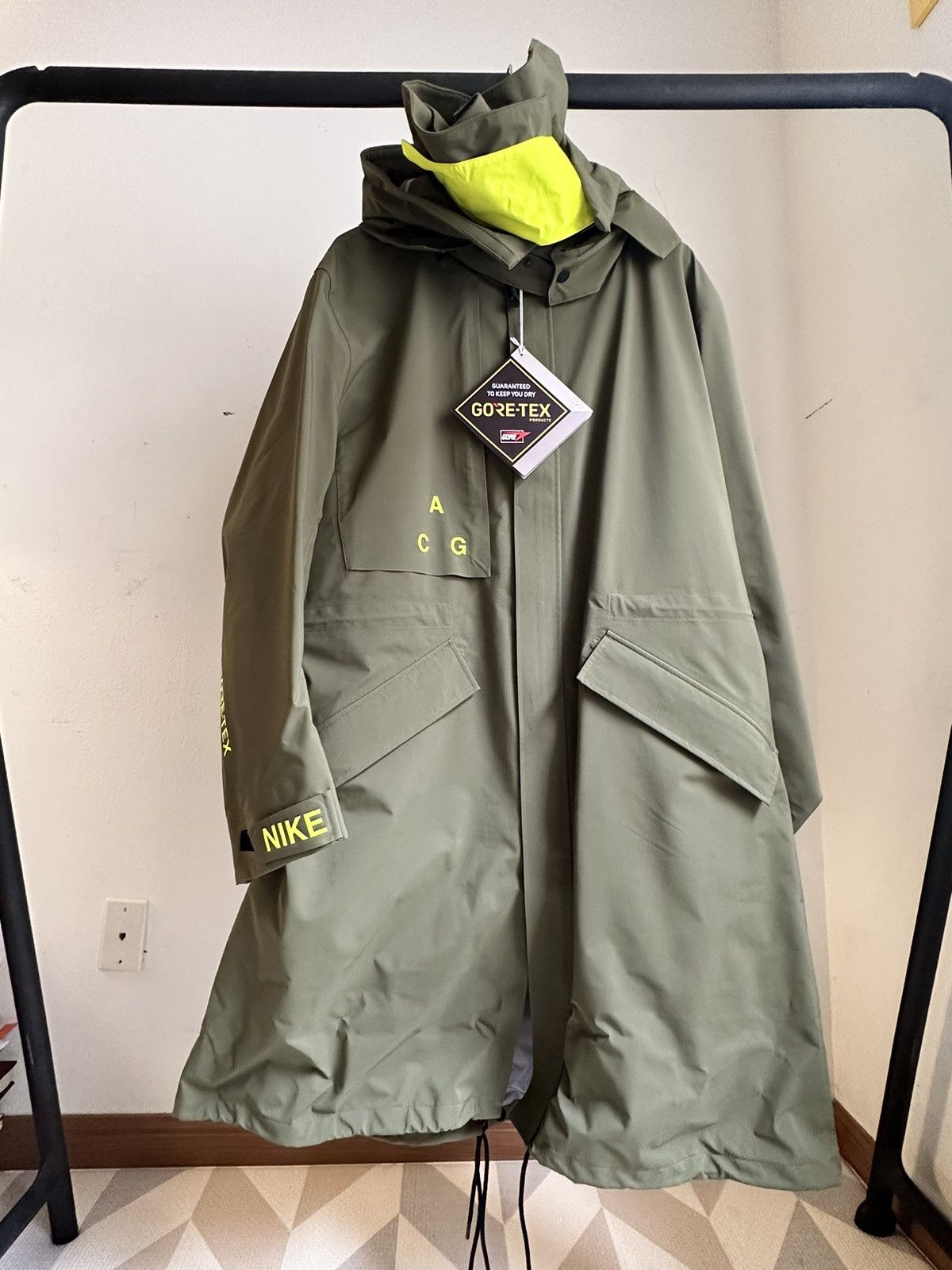 nikelab acg coat