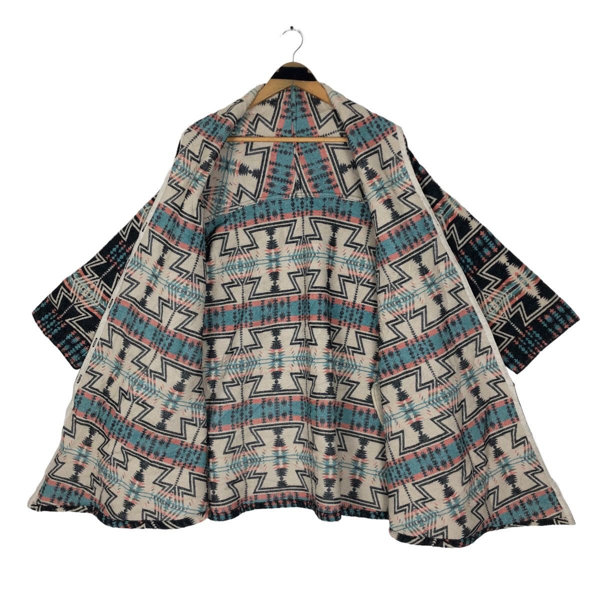 Japanese Brand Journal Standard Wool Poncho Sweater Navajo Pattern Size US S / EU 44-46 / 1 - 6 Thumbnail