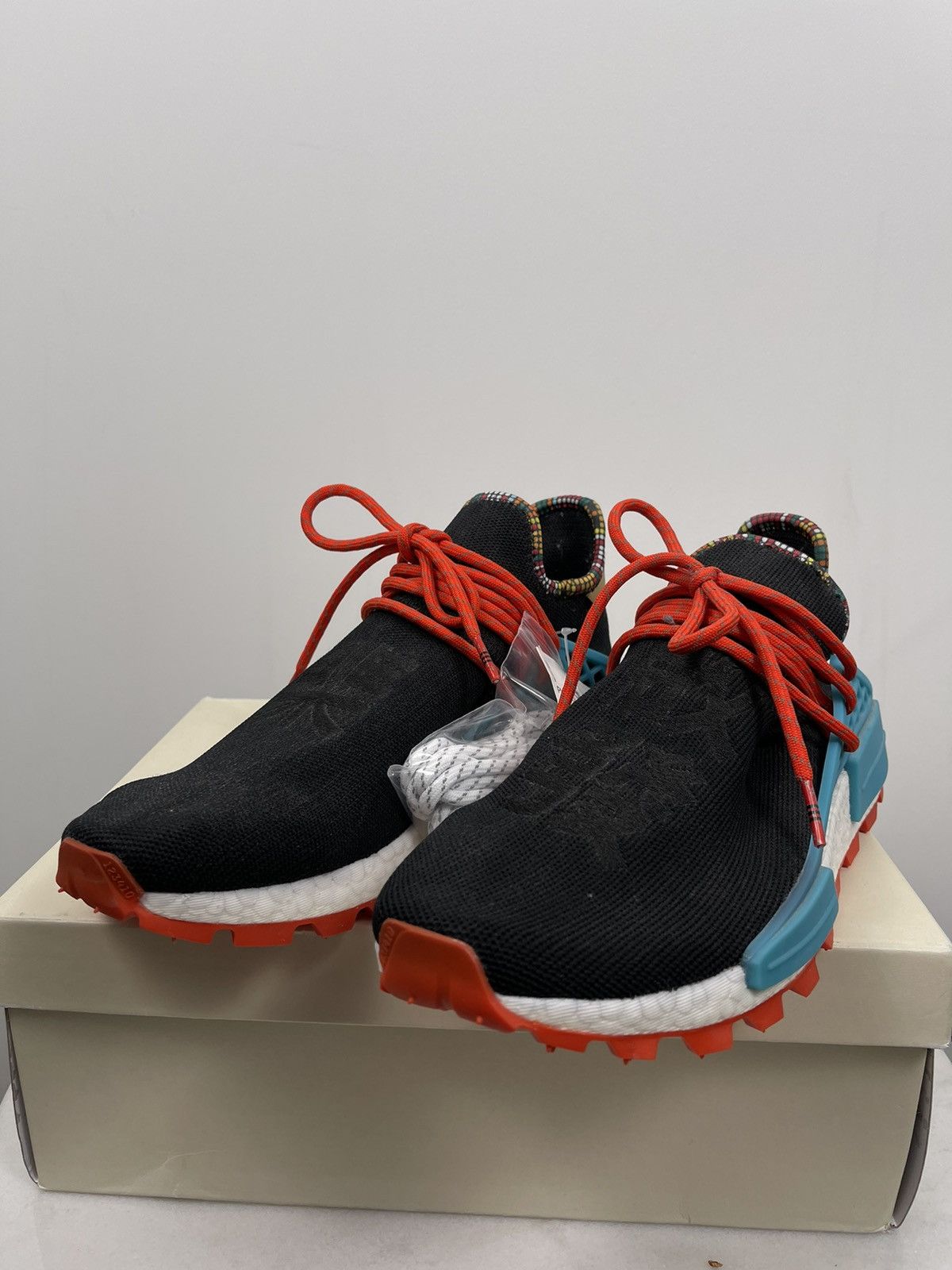 Adidas × Pharrell Pharrell Williams Human Race Nmd Solar Trails Size US 9.5 / EU 42-43 - 3 Thumbnail