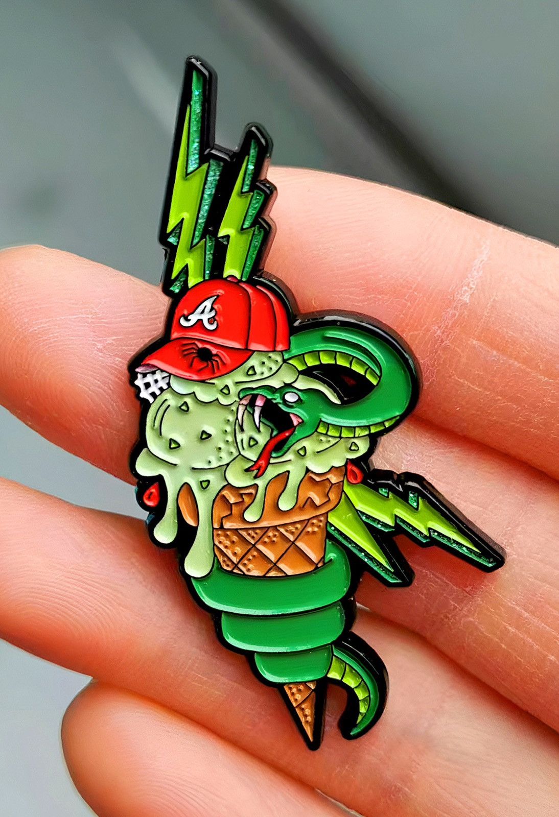 Hat Club Cap-A-Holics FREE BIG SLIME Atlanta Braves Pin Hat Club Size ONE SIZE - 5 Thumbnail
