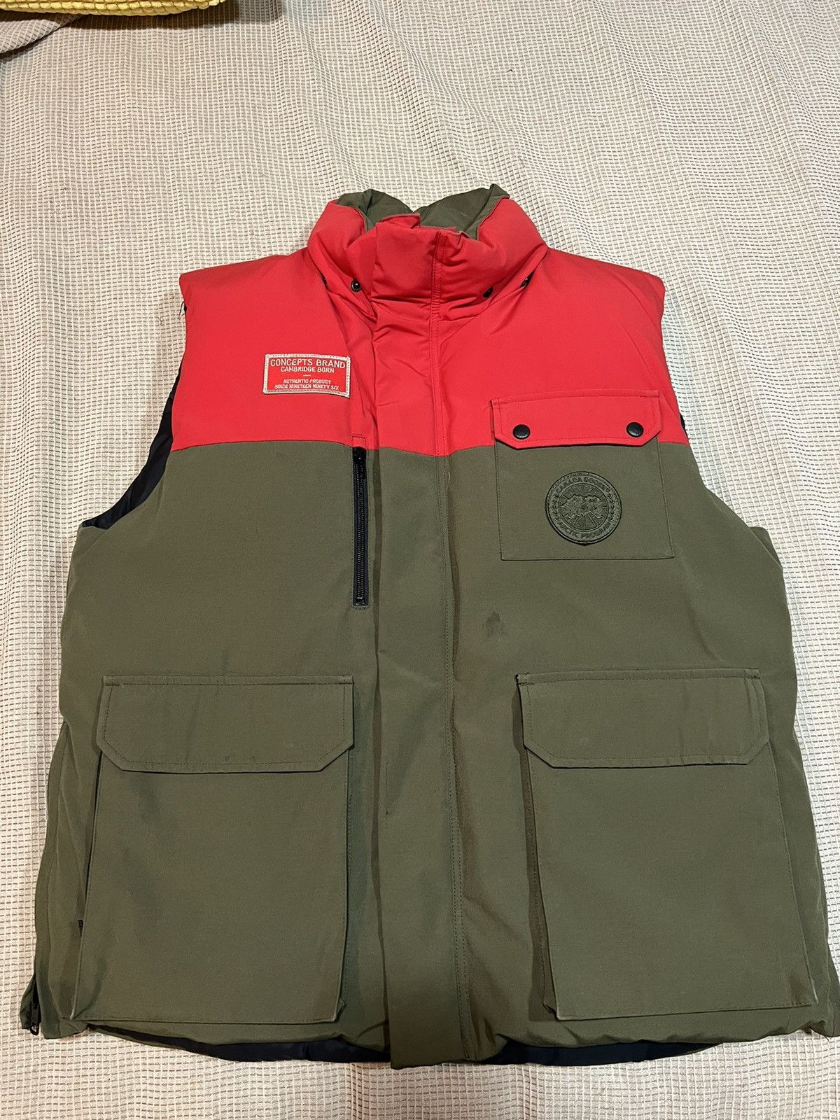 Canada goose xl on sale vest authentic