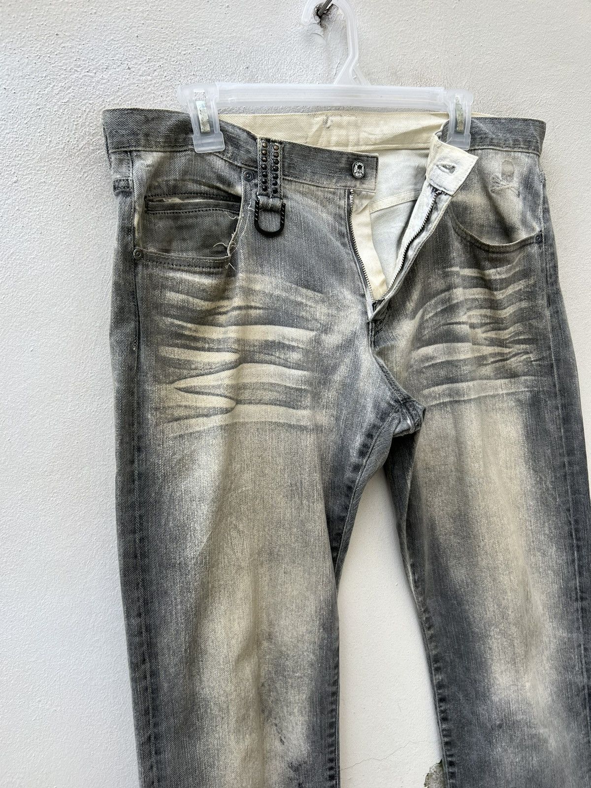 Mastermind Japan Vintage Roen Japan Fade Black Mud Denim Jeans Size US 34 / EU 50 - 8 Thumbnail