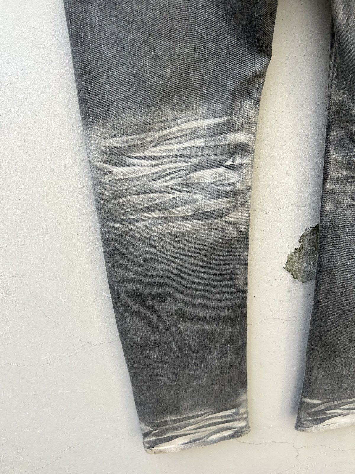 Mastermind Japan Vintage Roen Japan Fade Black Mud Denim Jeans Size US 34 / EU 50 - 16 Thumbnail