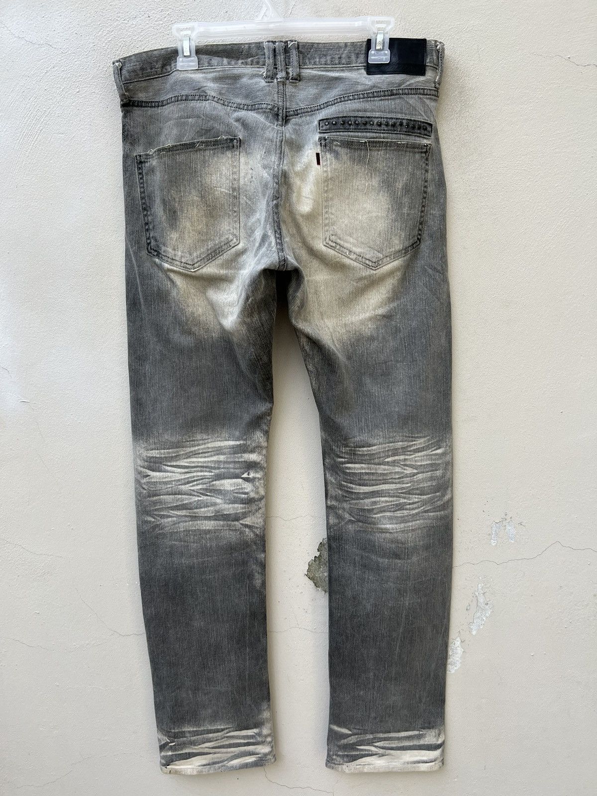 Mastermind Japan Vintage Roen Japan Fade Black Mud Denim Jeans Size US 34 / EU 50 - 13 Thumbnail