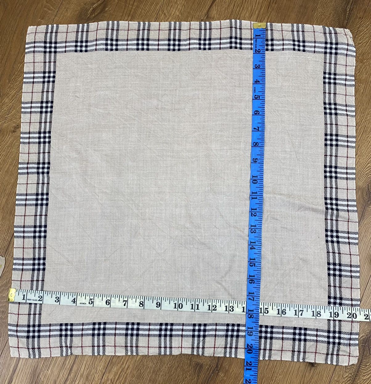 Burberry Burberry Scarf / Handkerchief / Bandana / Neckerchief Size ONE SIZE - 5 Thumbnail