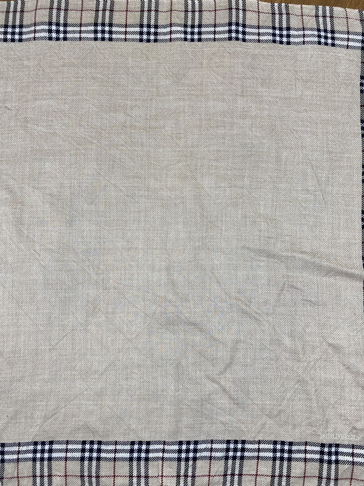 Burberry Burberry Scarf / Handkerchief / Bandana / Neckerchief Size ONE SIZE - 4 Thumbnail