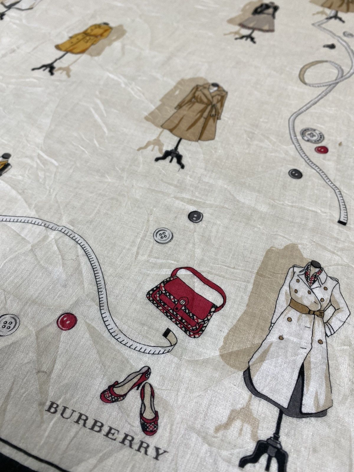Burberry Burberry Scarf / Handkerchief / Bandana / Neckerchief Size ONE SIZE - 4 Thumbnail