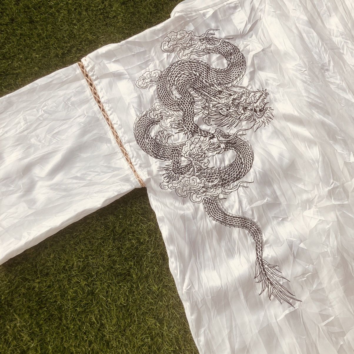 Japanese Brand DRAGON JAPANESE TRADITIONAL KIMONO Size US L / EU 52-54 / 3 - 8 Thumbnail