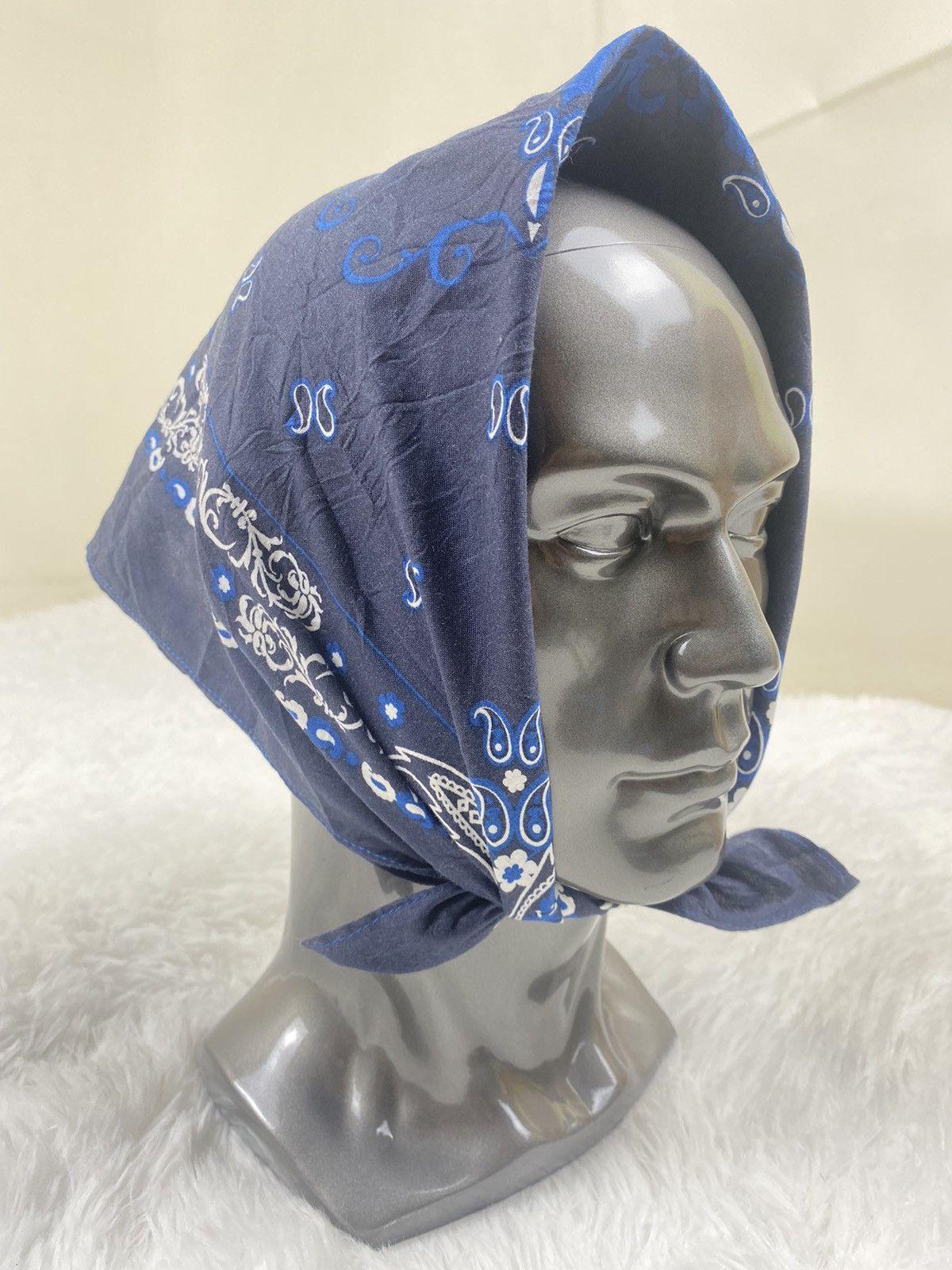 Vintage Eddie Bauer Paislee HandkerchiefNeckerchief Bandana